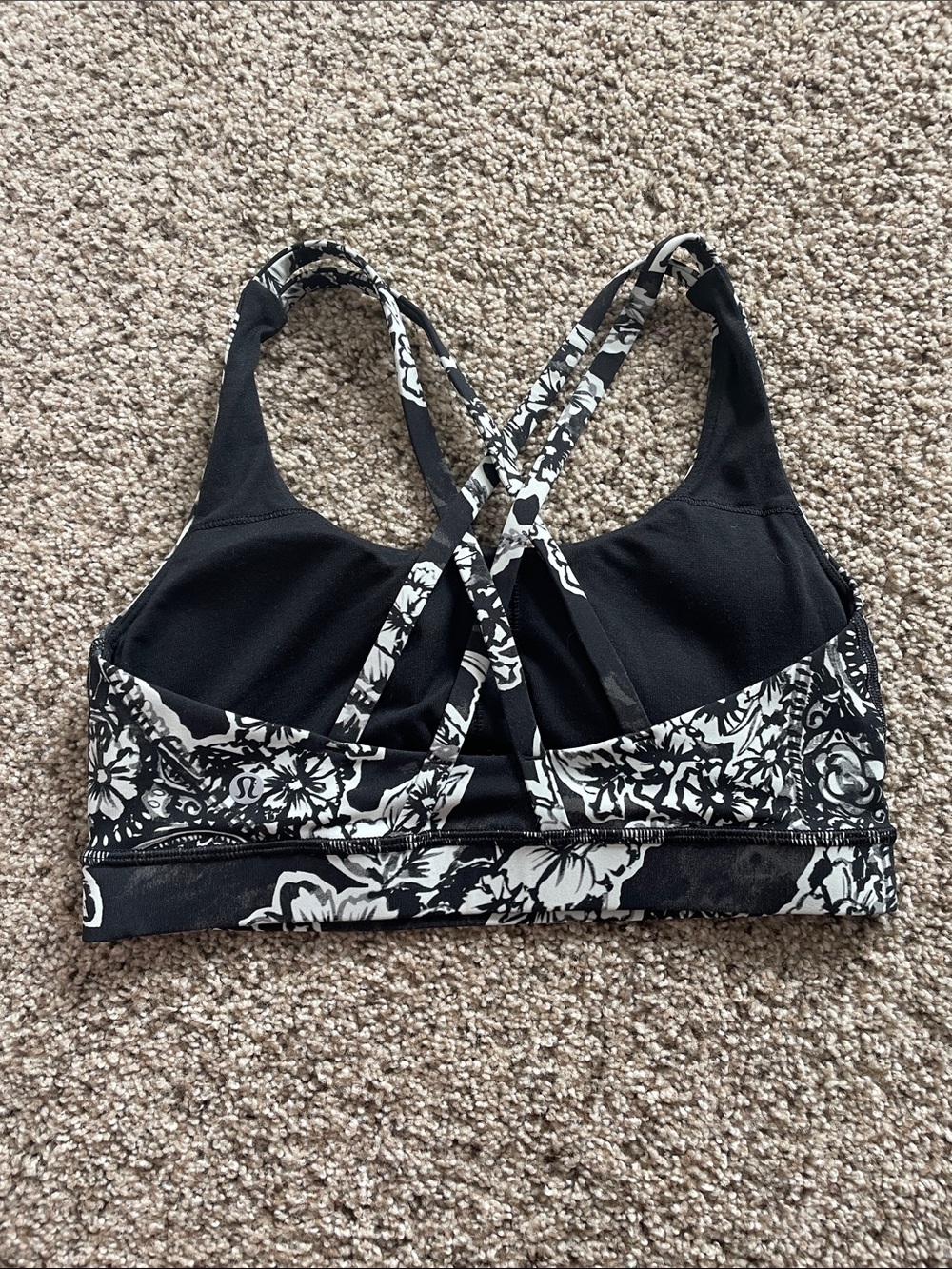 Lululemon Energy Sport Bra Size 6